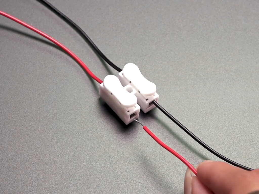 ADAFRUIT 2-Pin Wire Joints (3-pack)