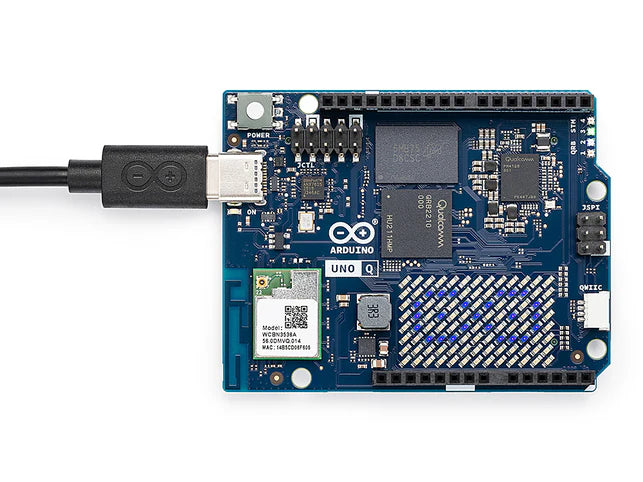ARDUINO® Uno Q 2GB