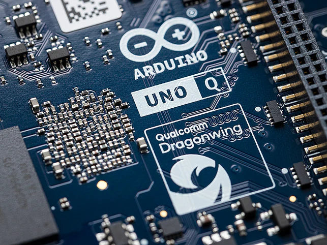 ARDUINO® Uno Q 2GB