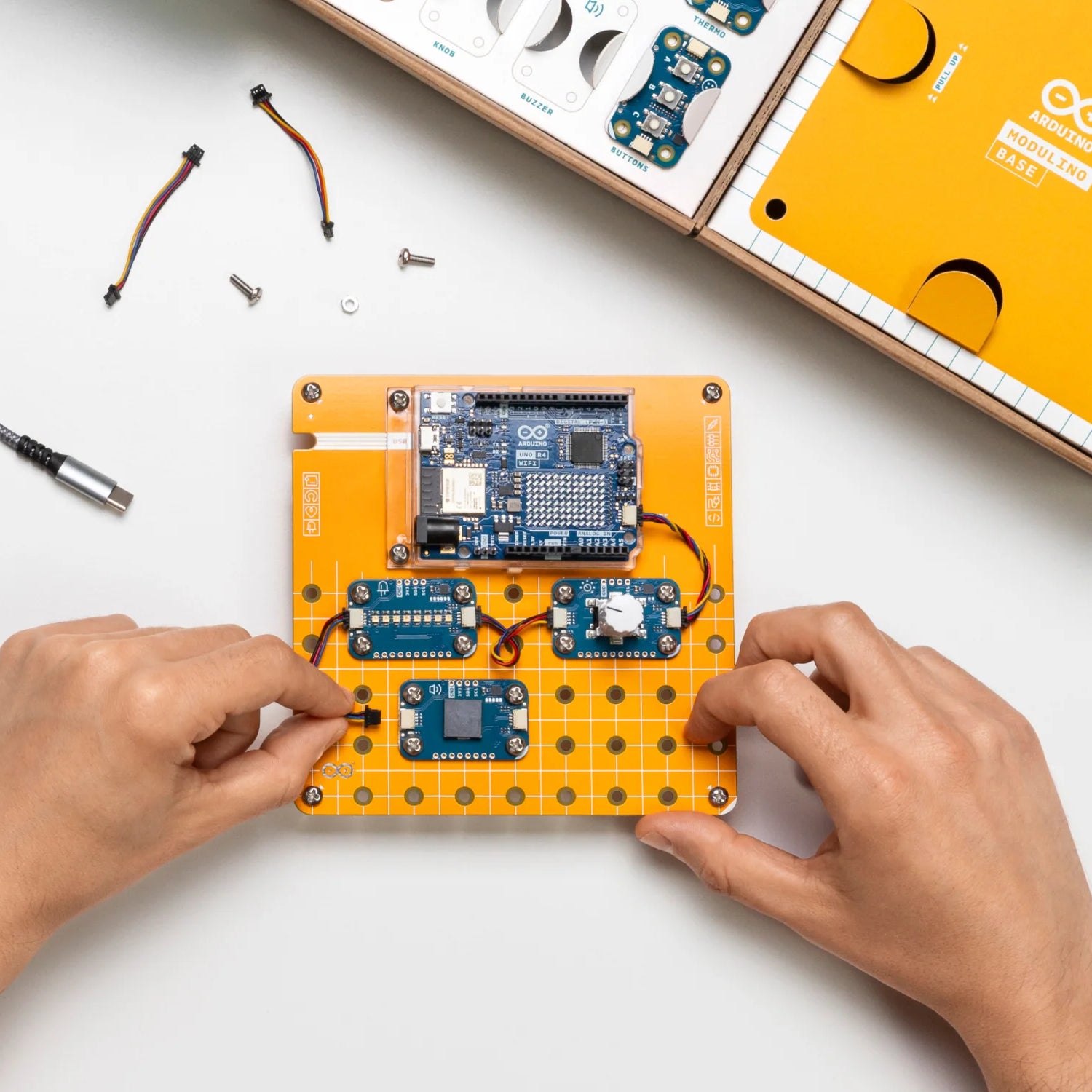 ARDUINO® Plug and Make Kit