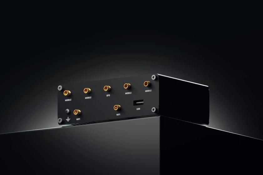 TELTONIKA RUTX50 5G ROUTER