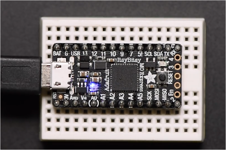 ADAFRUIT ItsyBitsy M0 Express - for CircuitPython & Arduino IDE