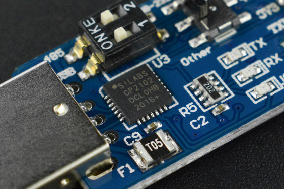 DFROBOT 6-in-1 USB to Serial Converter