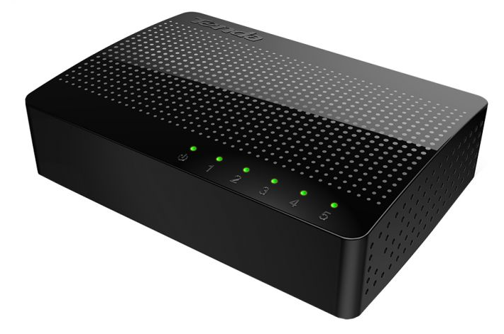 Tenda 5 Port Gigabit Ethernet Desktop Switch | SG105